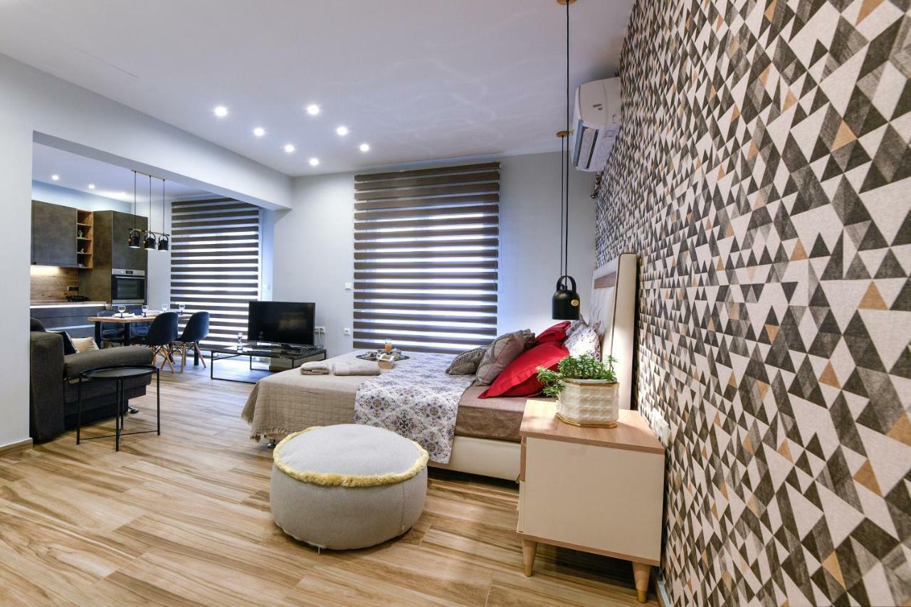 Adell Luxury Apartments Kavála Exterior photo