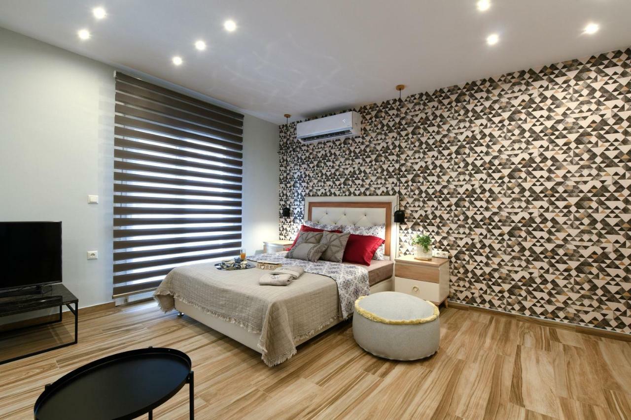 Adell Luxury Apartments Kavála Exterior photo