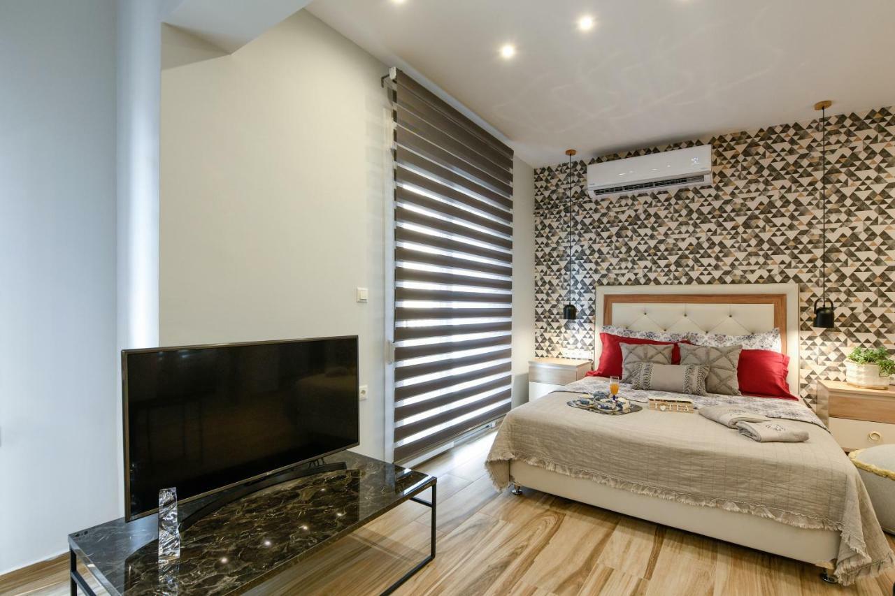Adell Luxury Apartments Kavála Exterior photo