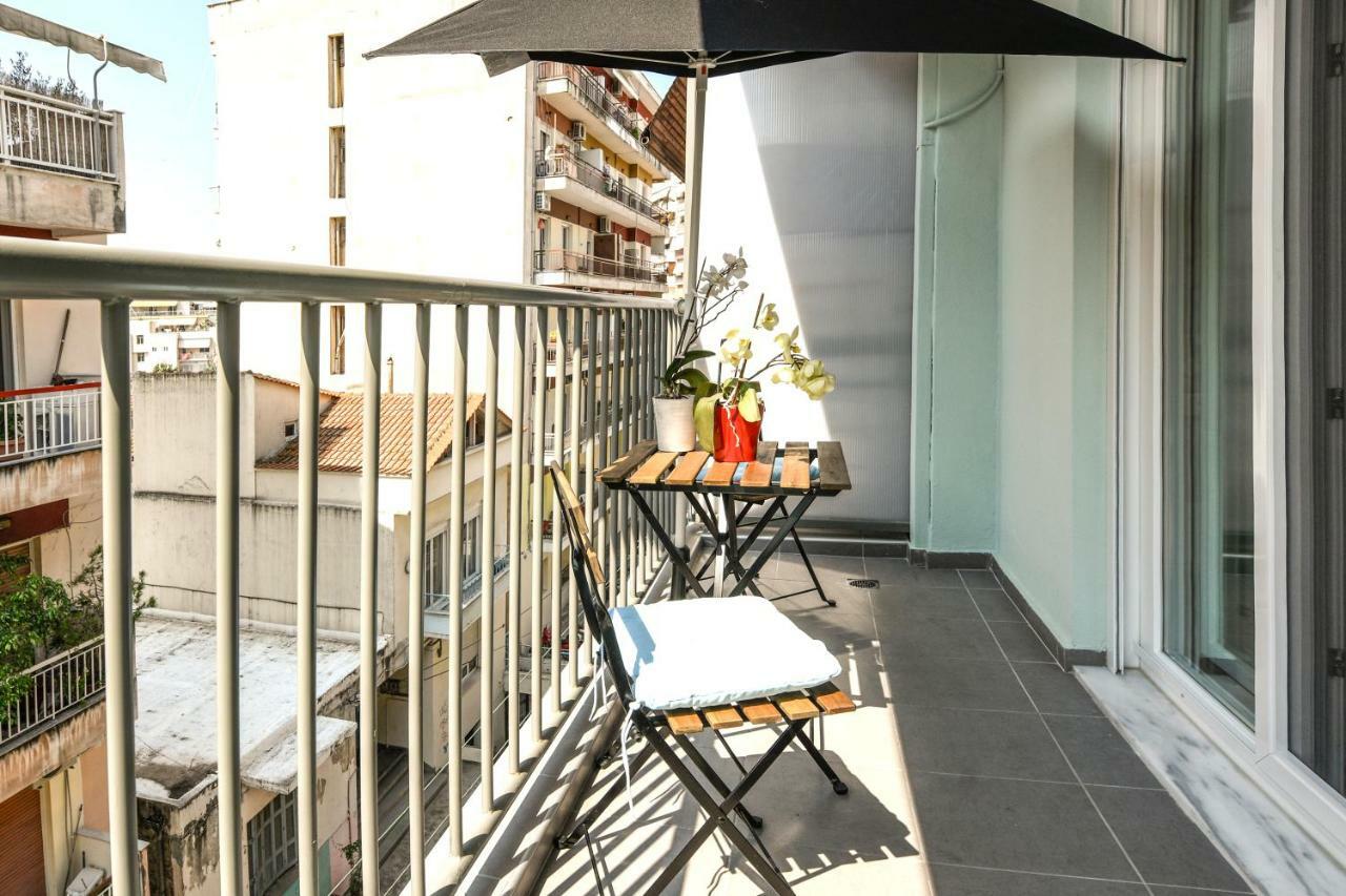 Adell Luxury Apartments Kavála Exterior photo